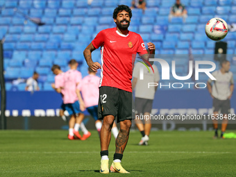 Samu Costa plays during the match between RCD Espanyol and RCD Mallorca in week 9 of LaLiga EA Sports at the RCDE Stadium in Barcelona, Spai...