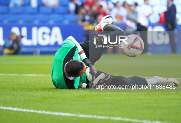 Dominik Greif plays during the match between RCD Espanyol and RCD Mallorca in week 9 of LaLiga EA Sports at the RCDE Stadium in Barcelona, S...