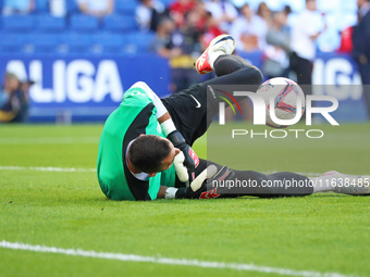 Dominik Greif plays during the match between RCD Espanyol and RCD Mallorca in week 9 of LaLiga EA Sports at the RCDE Stadium in Barcelona, S...