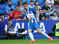 Jofre Carreras plays during the match between RCD Espanyol and RCD Mallorca in week 9 of LaLiga EA Sports at the RCDE Stadium in Barcelona,...