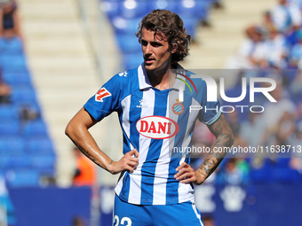 Carlos Romero plays during the match between RCD Espanyol and RCD Mallorca in week 9 of LaLiga EA Sports at the RCDE Stadium in Barcelona, S...