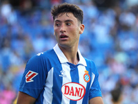 Alejo Veliz plays during the match between RCD Espanyol and RCD Mallorca in week 9 of LaLiga EA Sports at the RCDE Stadium in Barcelona, Spa...