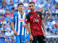 Sergi Darder plays during the match between RCD Espanyol and RCD Mallorca in week 9 of LaLiga EA Sports at the RCDE Stadium in Barcelona, Sp...