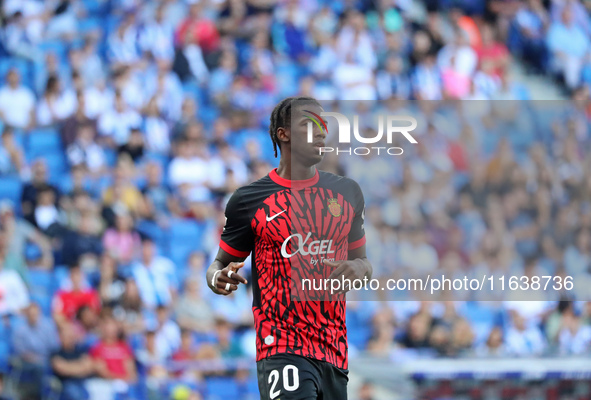 Chiquinho plays during the match between RCD Espanyol and RCD Mallorca in week 9 of LaLiga EA Sports at the RCDE Stadium in Barcelona, Spain...