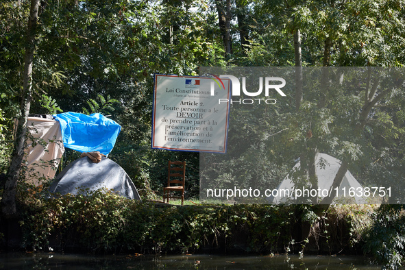 Zadists, or development protesters, install a ZAD (Zone to Defend, a militant occupation intended to physically blockade a development proje...