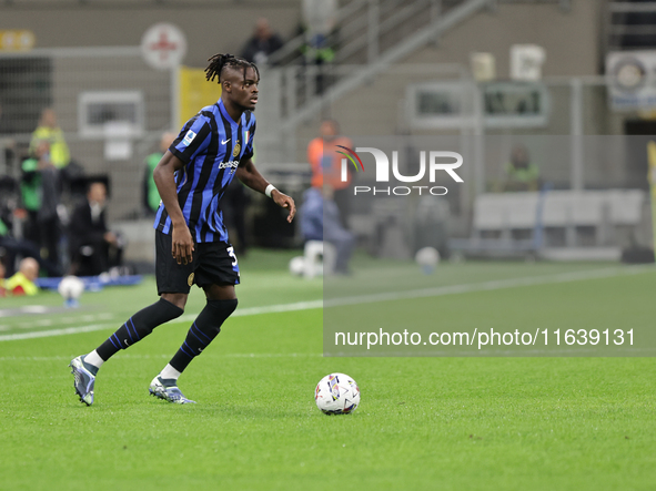 Yann Bisseck participates in the Serie A 2024-2025 match between Inter and Torino in Milano, Italy, on October 5, 2024. 