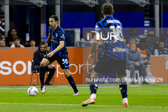 Matteo Darmian plays during the Serie A match between FC Internazionale and Torino FC at Stadio Giuseppe Meazza in Milano, Italy, on October...