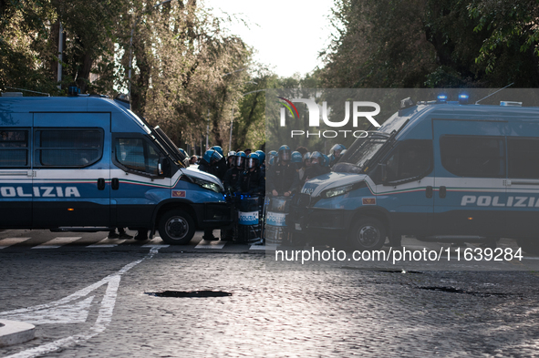 Clashes with the police and pro-Palestine demonstrations occur during the pro-Palestinian demonstration calling for an end to Israeli attack...