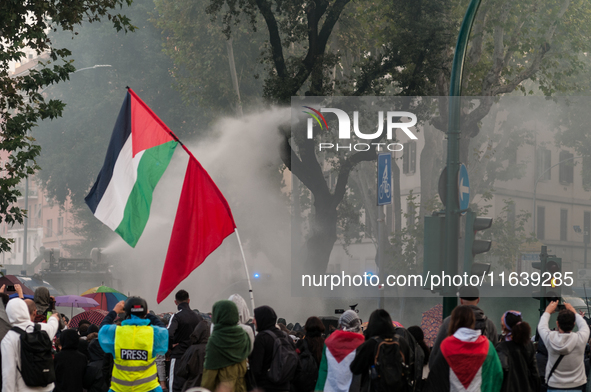 Clashes with the police and pro-Palestine demonstrations occur during the pro-Palestinian demonstration calling for an end to Israeli attack...