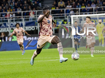 Duvan Zapata plays during the Serie A match between FC Internazionale and Torino FC in Milano, Italy, on October 5, 2024, at Stadio Giuseppe...