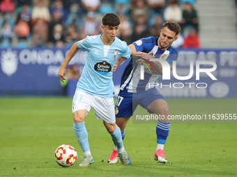 Angel Arcos of Celta Fortuna and Thomas Carrique of SD Ponferradina are in action during the Spanish football 1 Federation Group 1, JOR 7, b...