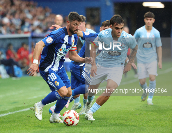 Borja Valle of SD Ponferradina is in action during the Spanish football 1st Federation Group 1, JOR 7, between SD Ponferradina and Celta For...