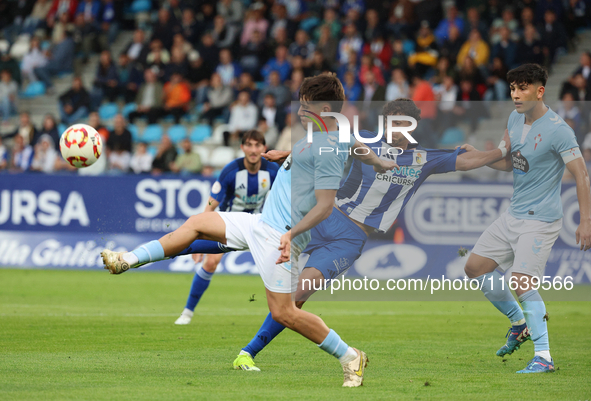 Alex Costa of SD Ponferradina participates in the Spanish Football 1st Federation Group 1, JOR 7 match between SD Ponferradina and Celta For...