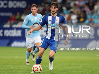 Alejandro Mula of SD Ponferradina is in action during the Spanish Football 1 Federation Group 1, JOR 7 match between SD Ponferradina and Cel...