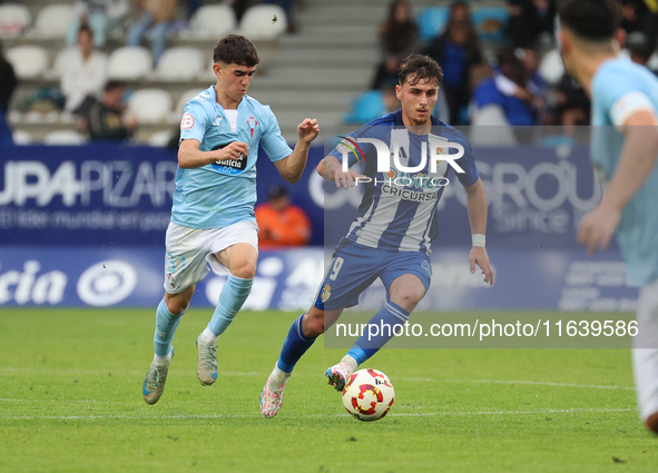 Yeray Cabanzon of SD Ponferradina is in action during the Spanish football 1st Federation Group 1, JOR 7, between SD Ponferradina and Celta...