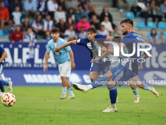 Borja Valle of SD Ponferradina plays during the Spanish football 1 Federation Group 1, JOR 7 match between SD Ponferradina and Celta Fortuna...