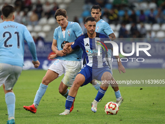 Vicente Esquerdo of SD Ponferradina is in action during the Spanish Football 1st Federation Group 1, JOR 7 match between SD Ponferradina and...