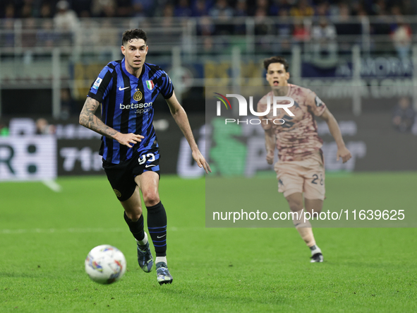 Alessandro Bastoni participates in the Serie A 2024-2025 match between Inter and Torino in Milano, Italy, on October 5, 2024. 