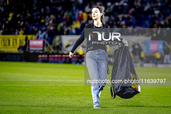 A girl with balls during the match between NAC and NEC at the NAC Rat Verlegh Stadium for the Dutch Eredivisie season 2024-2025 in Breda, Ne...