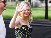 Kirsten Dunst attends the Gucci Fashion Show during the Milan Womenswear Spring/Summer 2025 in Milan, Italy, on September 27, 2024 (