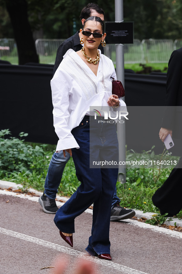 Gaia Gozzi attends the Gucci Fashion Show during the Milan Womenswear Spring/Summer 2025 in Milan, Italy, on September 27, 2024 