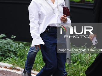 Gaia Gozzi attends the Gucci Fashion Show during the Milan Womenswear Spring/Summer 2025 in Milan, Italy, on September 27, 2024 (