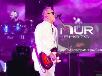 Umberto Tozzi performs live during the L'ultima Notte Rosa The Final Tour at Unipol Forum Assago in Milan, Italy, on October 5, 2024 (