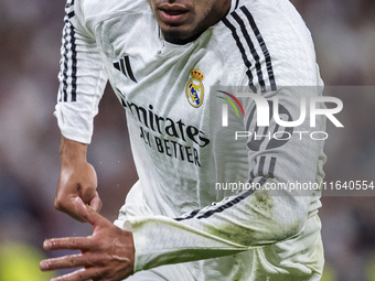 Jude Bellingham of Real Madrid CF runs during the La Liga EA Sports 2024/25 football match between Real Madrid CF and Villarreal CF at Estad...