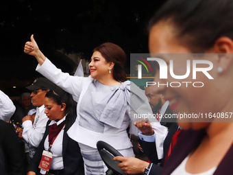 Incoming Mexico City Chief of Government Clara Brugada Molina takes a tour in gratitude to the Mexicans after receiving the baton of command...