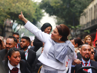 Incoming Mexico City Chief of Government Clara Brugada Molina takes a tour in gratitude to the Mexicans after receiving the baton of command...