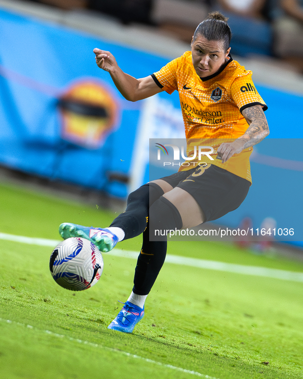 Houston Dash forward Ramona Bachmann (28) kicks the ball during a match between Houston Dash and Chicago Red Stars in Houston, Texas, on Oct...