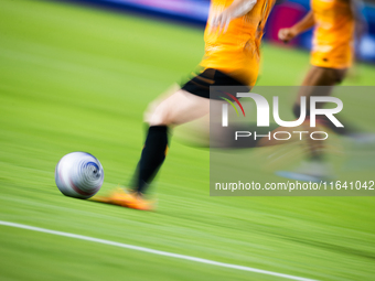 Houston Dash defender Allysha Chapman (2) kicks the ball during a match between Houston Dash and Chicago Red Stars in Houston, Texas, on Oct...