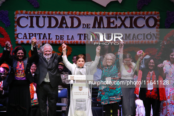 The new Head of Government of Mexico City, Clara Brugada, and the members of her cabinet meet with her guests and supporters during the cele...