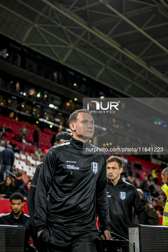 RKC defender Julian Lelieveld plays during the match between Utrecht and RKC at Stadium de Galgenwaard in Utrecht, Netherlands, on October 5...