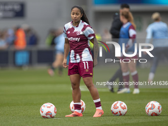 Manuela Pavi #11 of West Ham United F.C. warms up during the Barclays FA Women's Super League match between Manchester City and West Ham Uni...