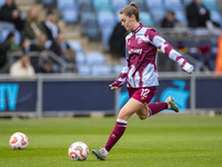 Emma Harries #12 of West Ham United F.C. warms up during the Barclays FA Women's Super League match between Manchester City and West Ham Uni...