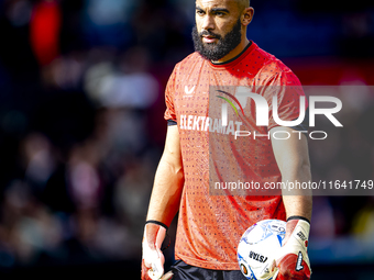 FC Twente goalkeeper Issam El Maach is present during the match between Feyenoord and Twente at the Feyenoord stadium De Kuip for the Dutch...