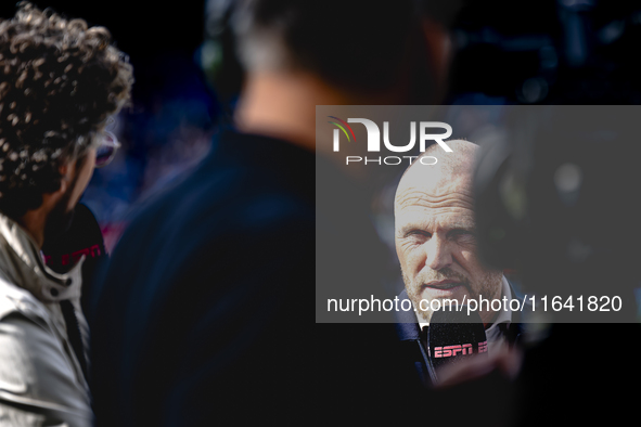 FC Twente trainer Joseph Oosting is present during the match between Feyenoord and Twente at the Feyenoord stadium De Kuip for the Dutch Ere...