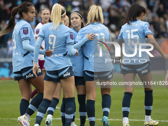 Lauren Hemp #11 of Manchester City W.F.C. celebrates her goal during the Barclays FA Women's Super League match between Manchester City and...