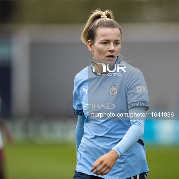 Lauren Hemp #11 of Manchester City W.F.C. participates in the Barclays FA Women's Super League match between Manchester City and West Ham Un...