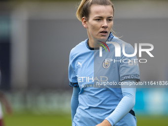 Lauren Hemp #11 of Manchester City W.F.C. participates in the Barclays FA Women's Super League match between Manchester City and West Ham Un...