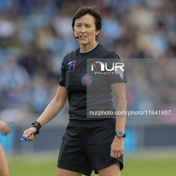 Referee Jane Simms officiates the Barclays FA Women's Super League match between Manchester City and West Ham United at the Joie Stadium in...