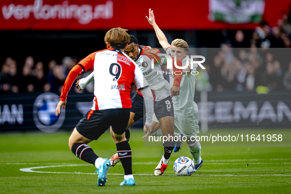 Feyenoord Rotterdam midfielder Quinten Timber and FC Twente midfielder Sem Steijn play during the match between Feyenoord and Twente at the...