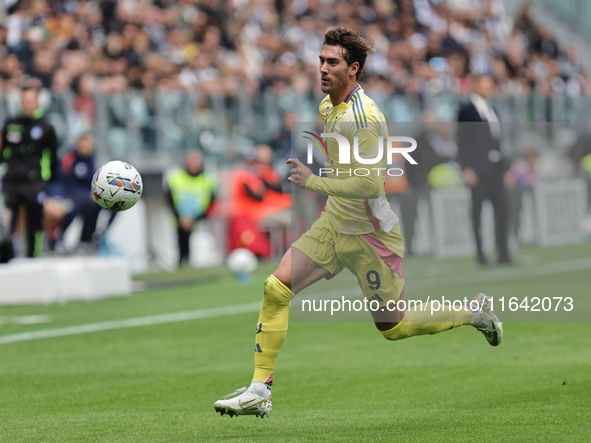 Dusan Vlahovic during the Serie A 2024-2025 match between Juventus and Como in Turin, Italy, on August 19, 2024 