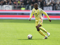 Pierre Kalulu participates in the Serie A 2024-2025 match between Juventus and Como in Turin, Italy, on August 19, 2024. (