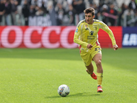 Andrea Cambiaso participates in the Serie A 2024-2025 match between Juventus and Como in Turin, Italy, on August 19, 2024. (