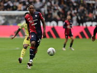 Yerry Mina participates in the Serie A 2024-2025 match between Juventus and Como in Turin, Italy, on August 19, 2024. (