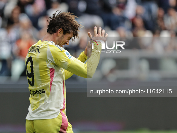 Dusan Vlahovic during the Serie A 2024-2025 match between Juventus and Como in Turin, Italy, on August 19, 2024 