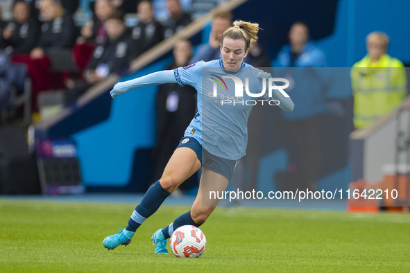 Lauren Hemp #11 of Manchester City W.F.C. participates in the Barclays FA Women's Super League match between Manchester City and West Ham Un...