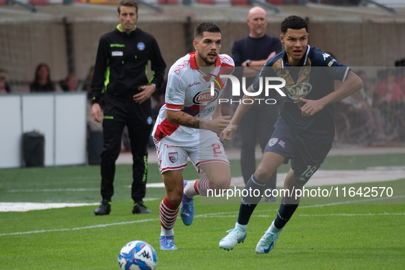 Simone Trimboli of Mantova 1911 plays during the Italian Serie B soccer championship match between Mantova Calcio 1911 and Brescia Calcio FC...